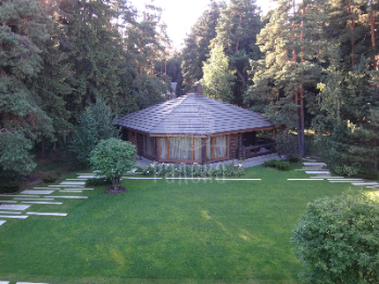 Design and installation of individual copper shingles, “Benelux Residence”
